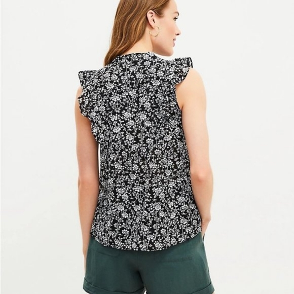 LOFT B&W floral ruffle tie neck shell (Size: L) - Picture 3 of 8